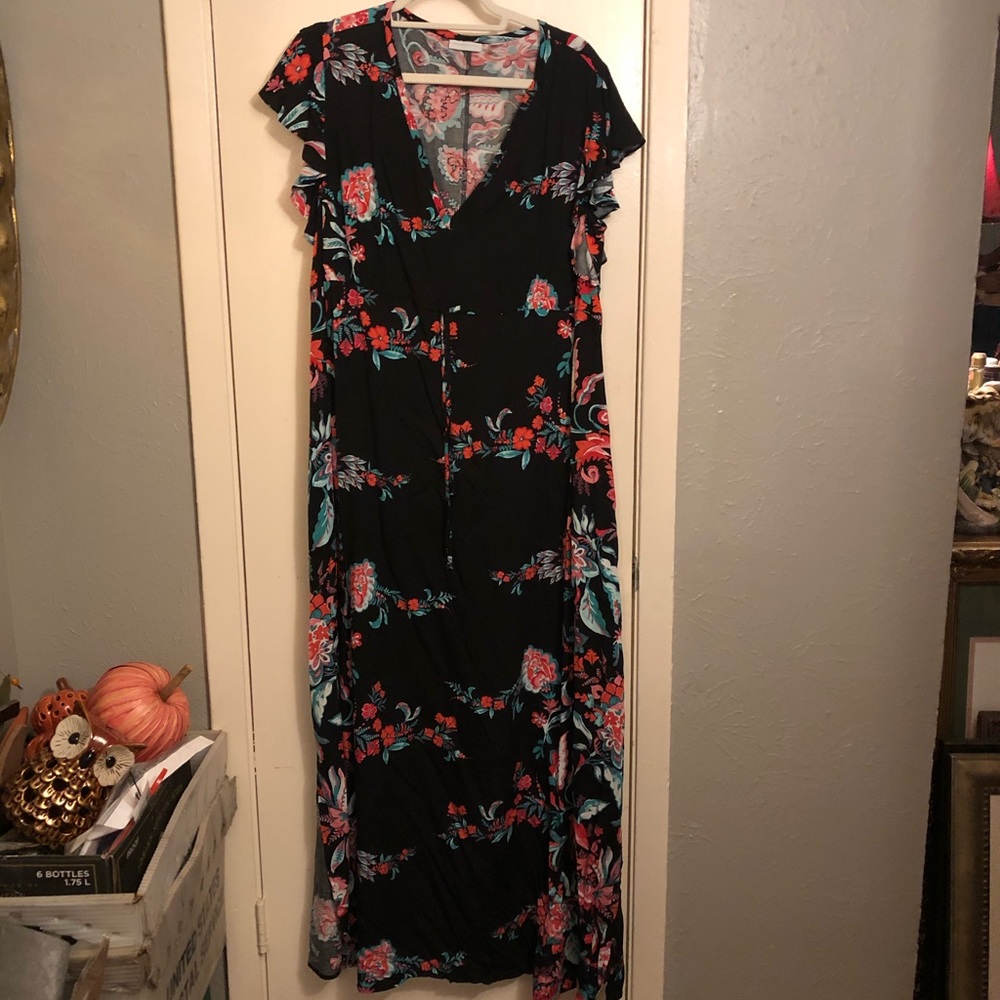 New York & Co Flowered Dress Size L